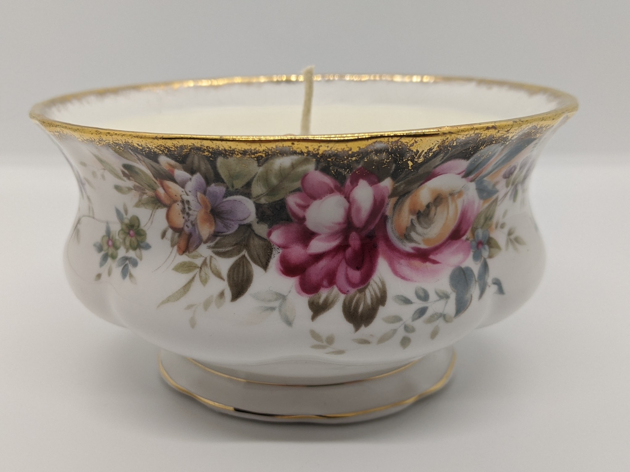 Vintage Royal Albert 'Autumn Roses' sugar bowl 1981